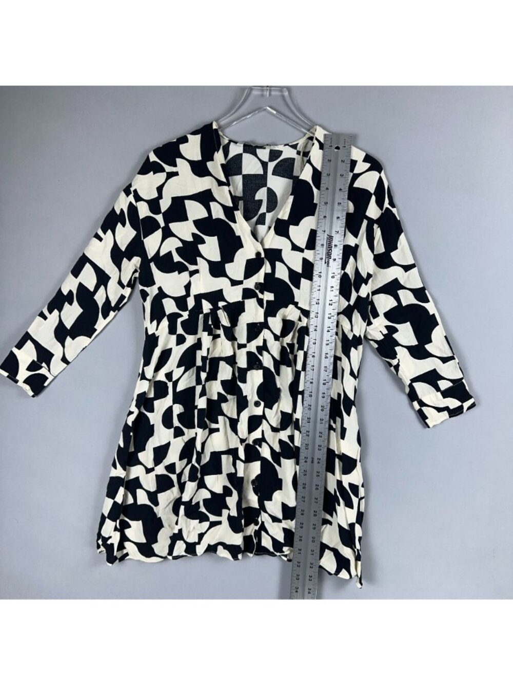 Zara Dress Size XS Black White Abstract Print V-Neck Button-Down 3/4 Sleeves - Picture 8 of 12